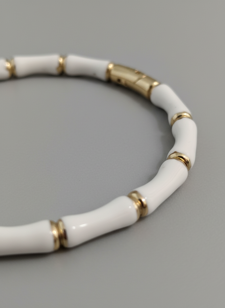 Elegant White and Gold Bamboo Design Bracelet for Women - Stylish Hand Accessory - MVHSBRGD143