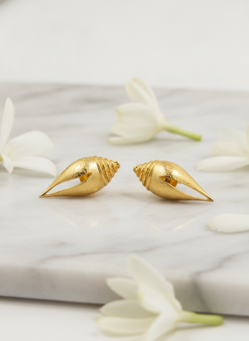 Gold Plated Conch Shell Stud Earrings for Women Contemporary Nature Design - MVJPERGD213